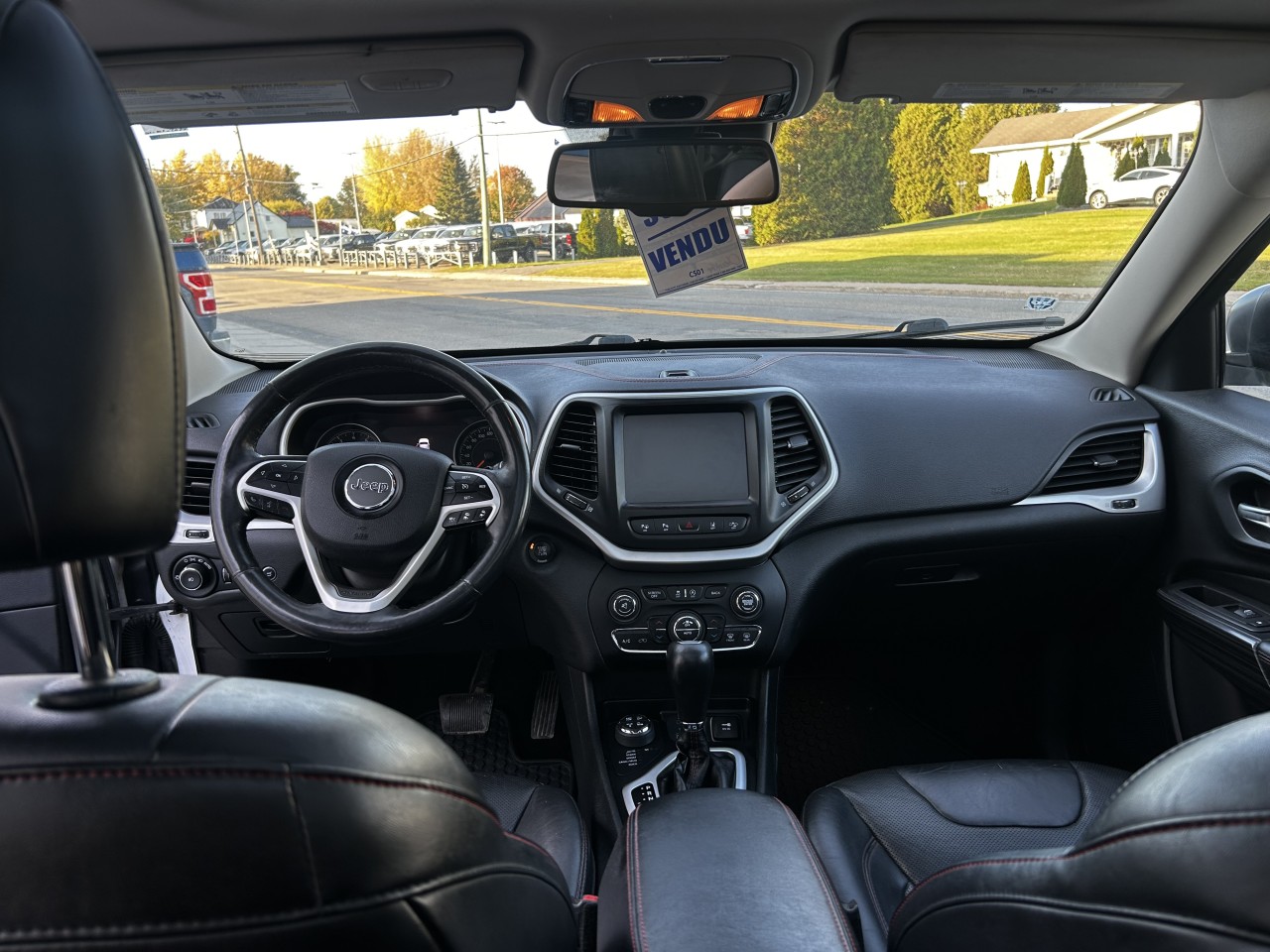 2015 Jeep Cherokee Trailhawk Main Image