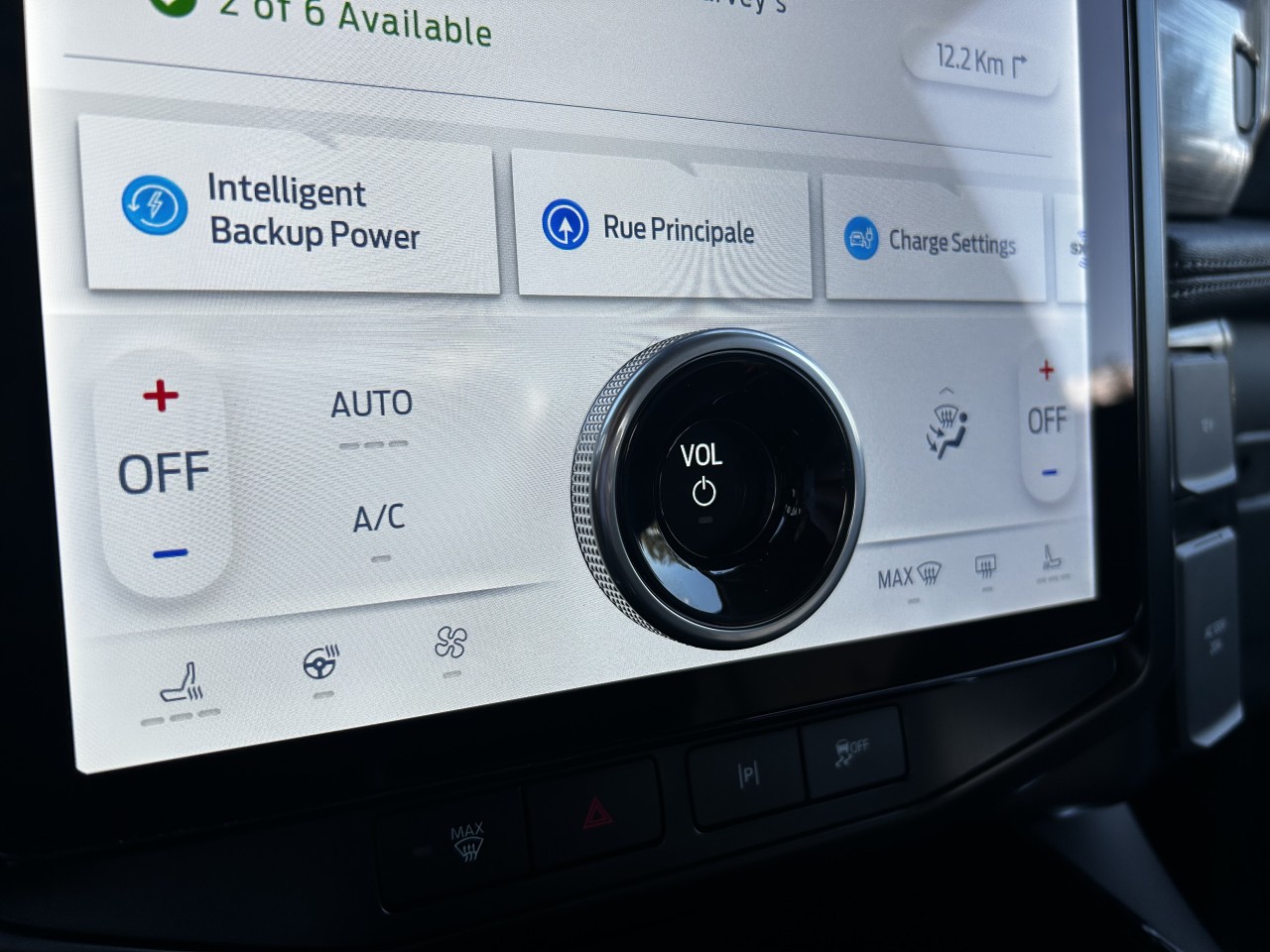 2025 Ford F-150 Lightning FLASH Main Image