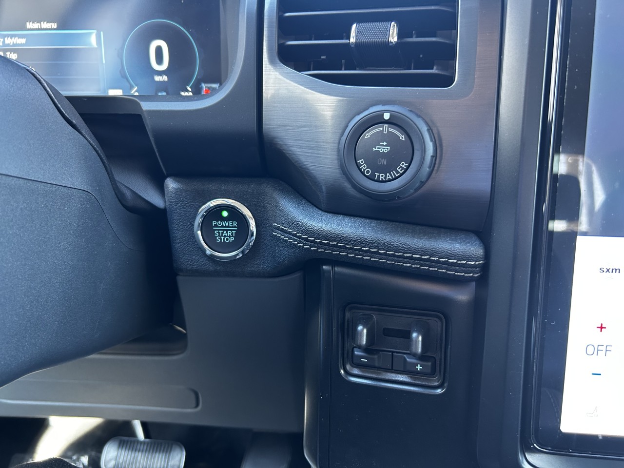 2025 Ford F-150 Lightning FLASH Main Image