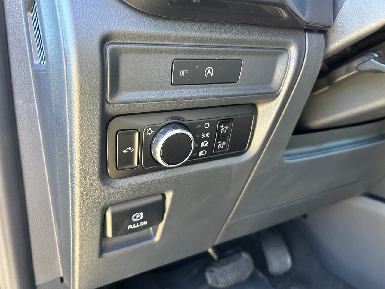2025 Ford F-150 STX Main Image