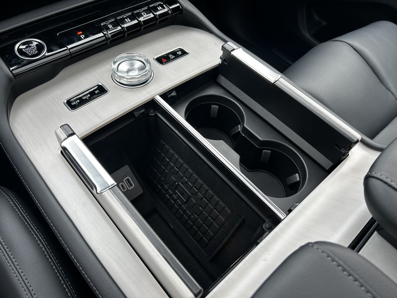 2025 Lincoln Navigator Reserve Main Image