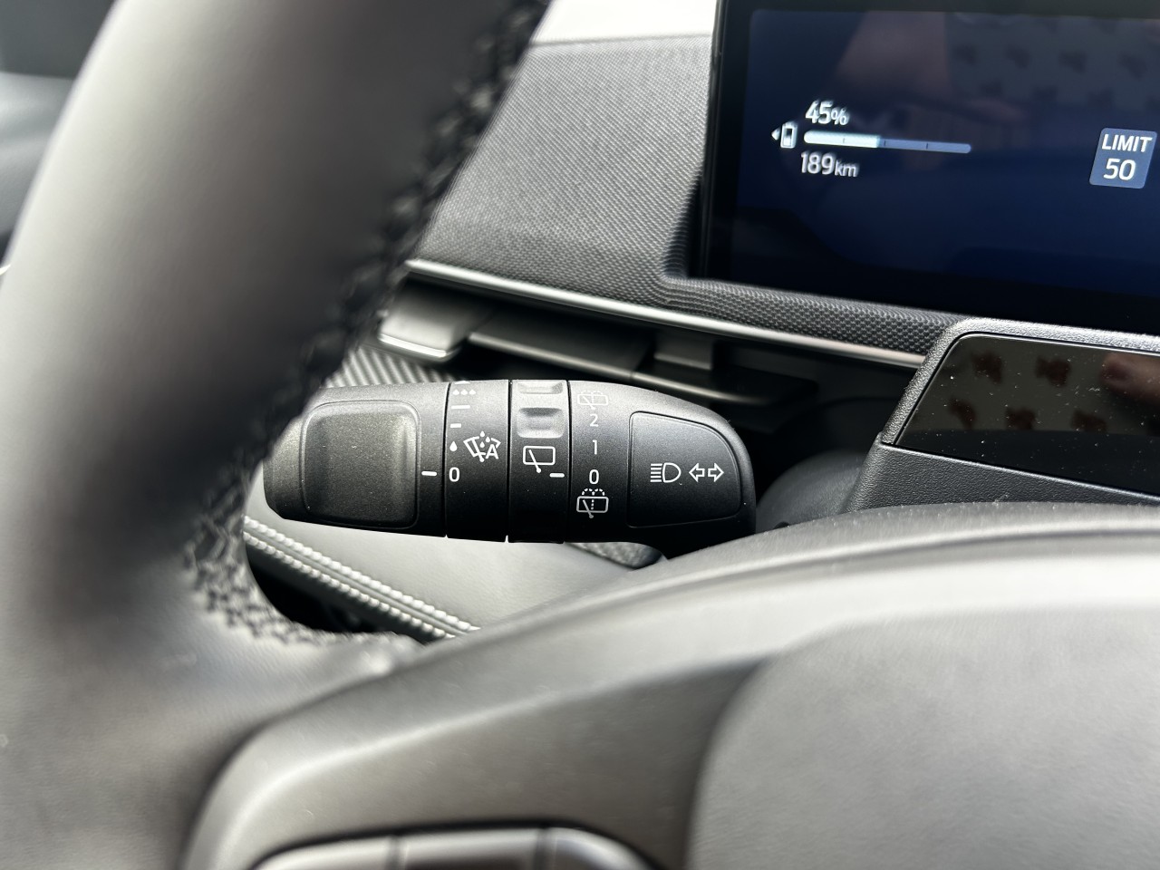 2025 Ford Mustang Mach-E SELECT AWD Main Image