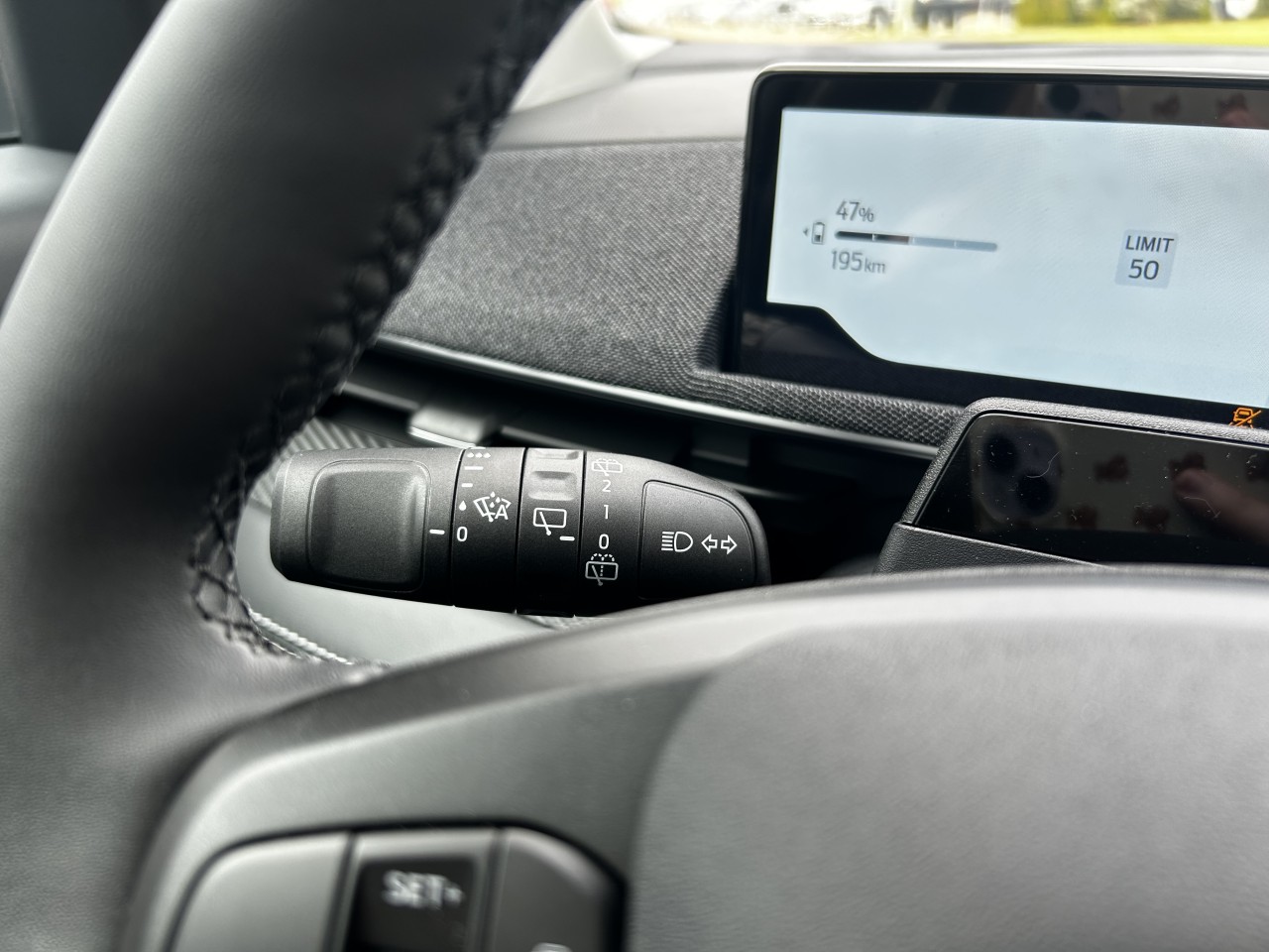 2025 Ford Mustang Mach-E PREMIUM AWD Main Image