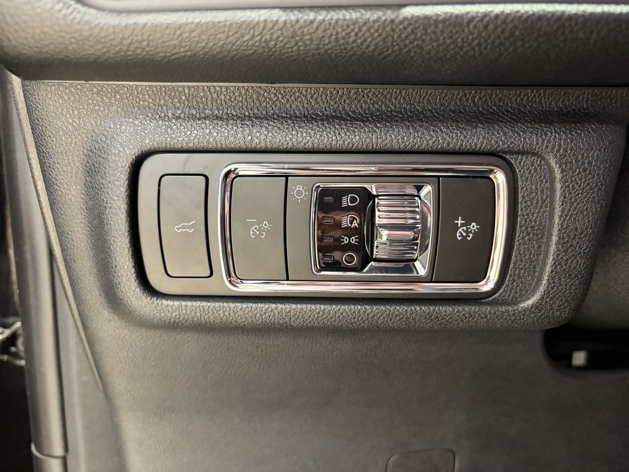 2026 Lincoln Corsair Reserve Main Image