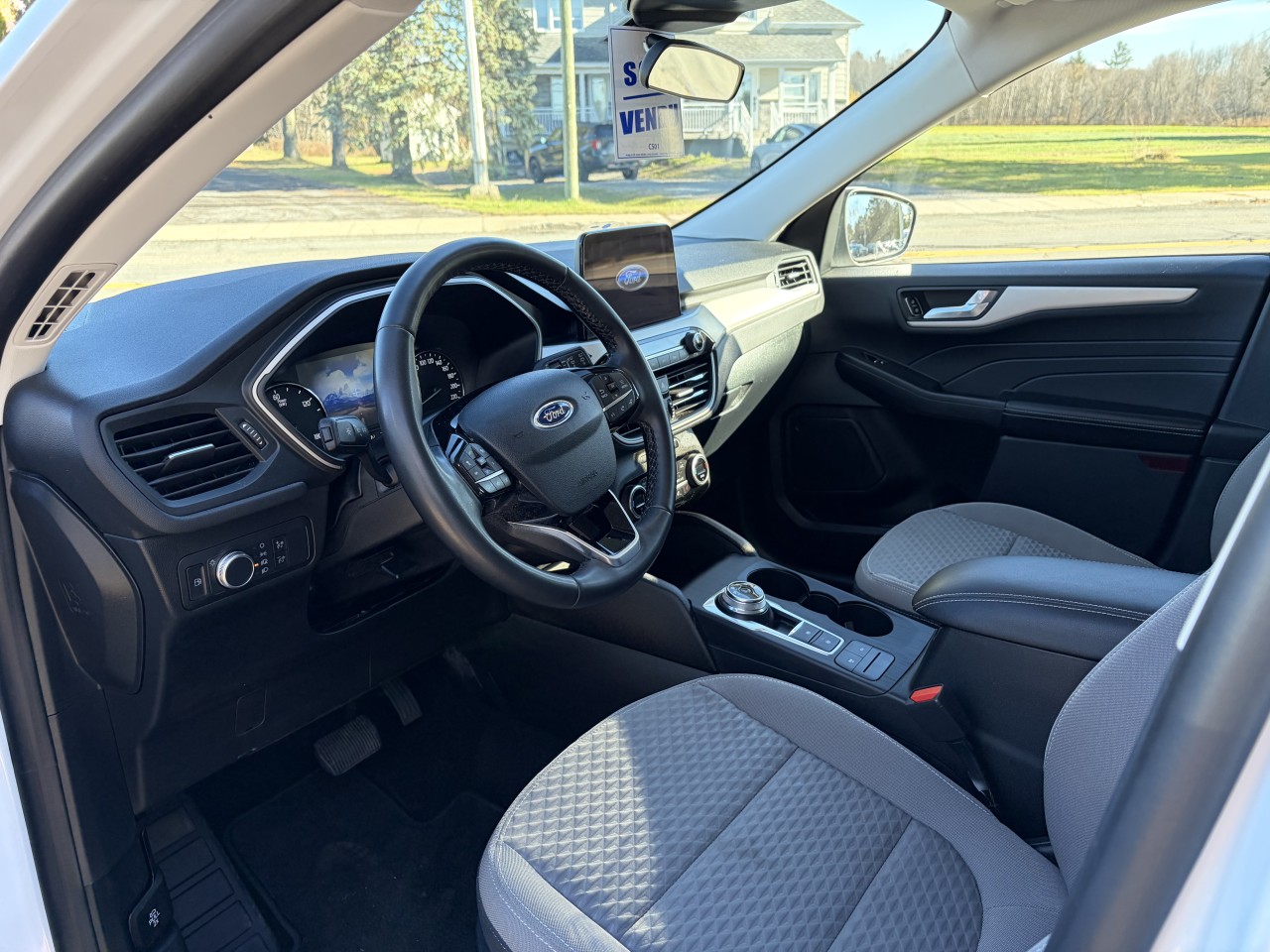 2021 Ford Escape SE Plug-In Hybrid Main Image