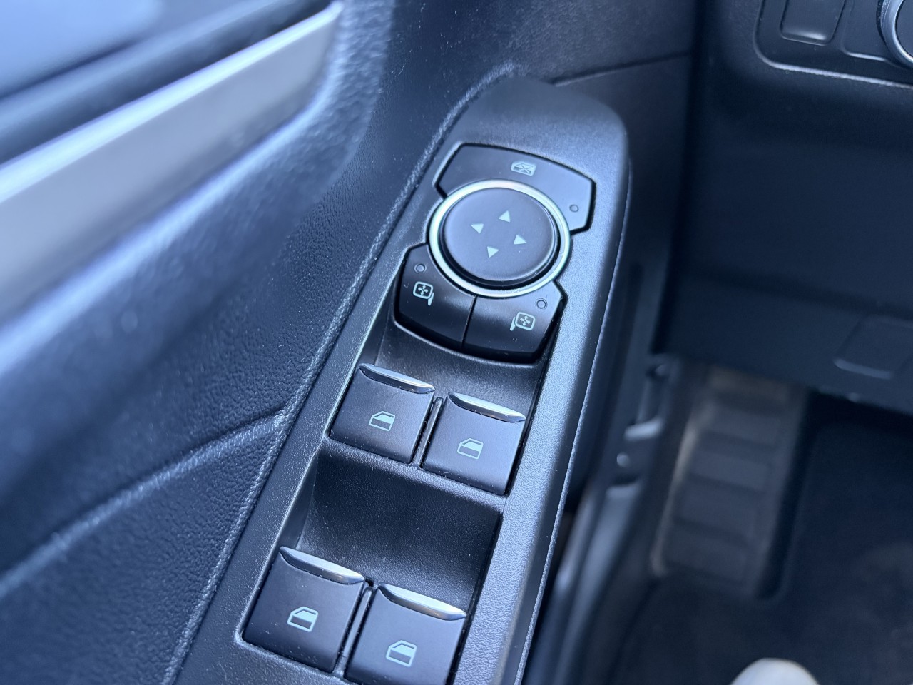 2021 Ford Escape SE Plug-In Hybrid Main Image