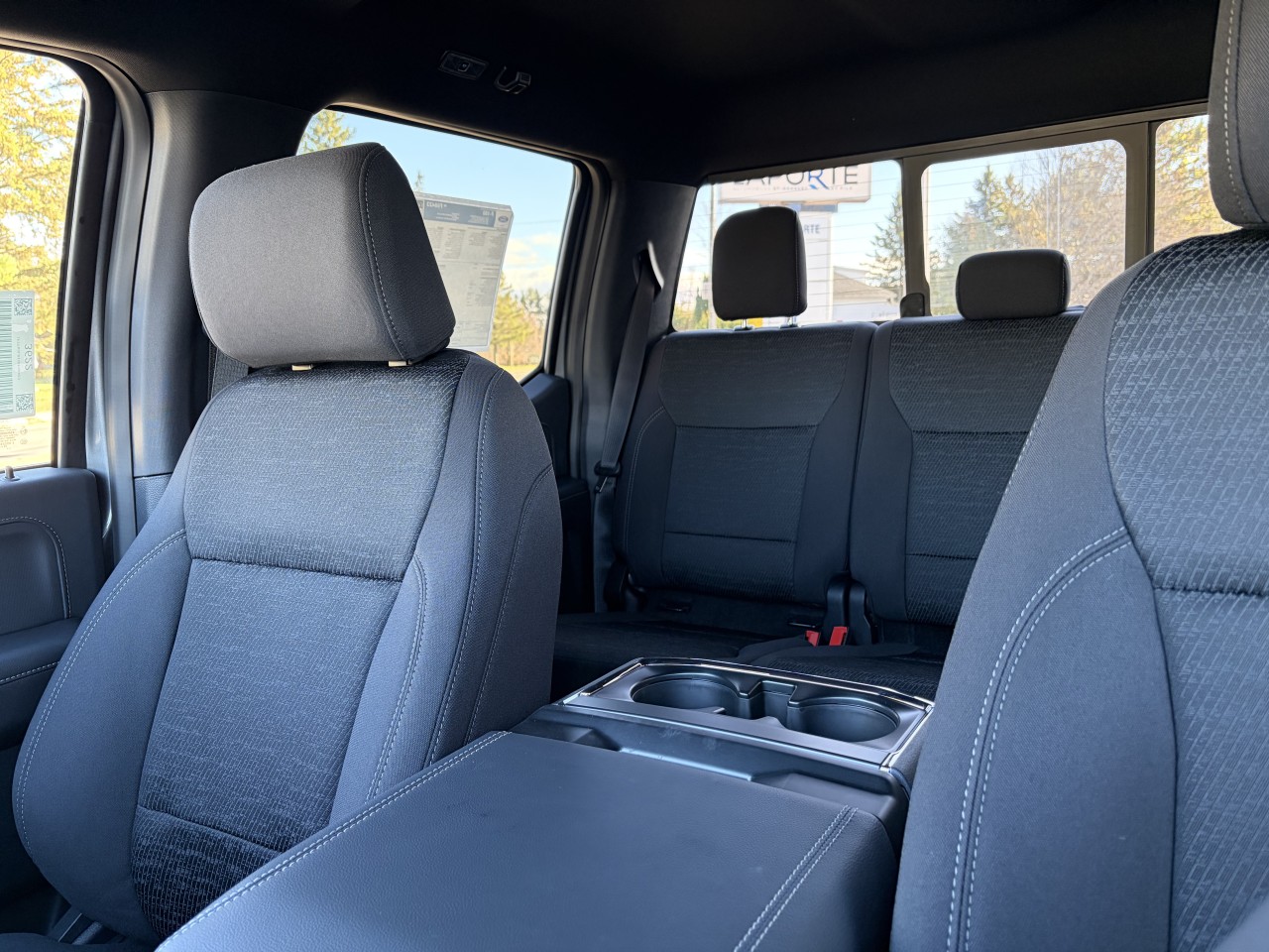 2025 Ford F-150 XLT Main Image