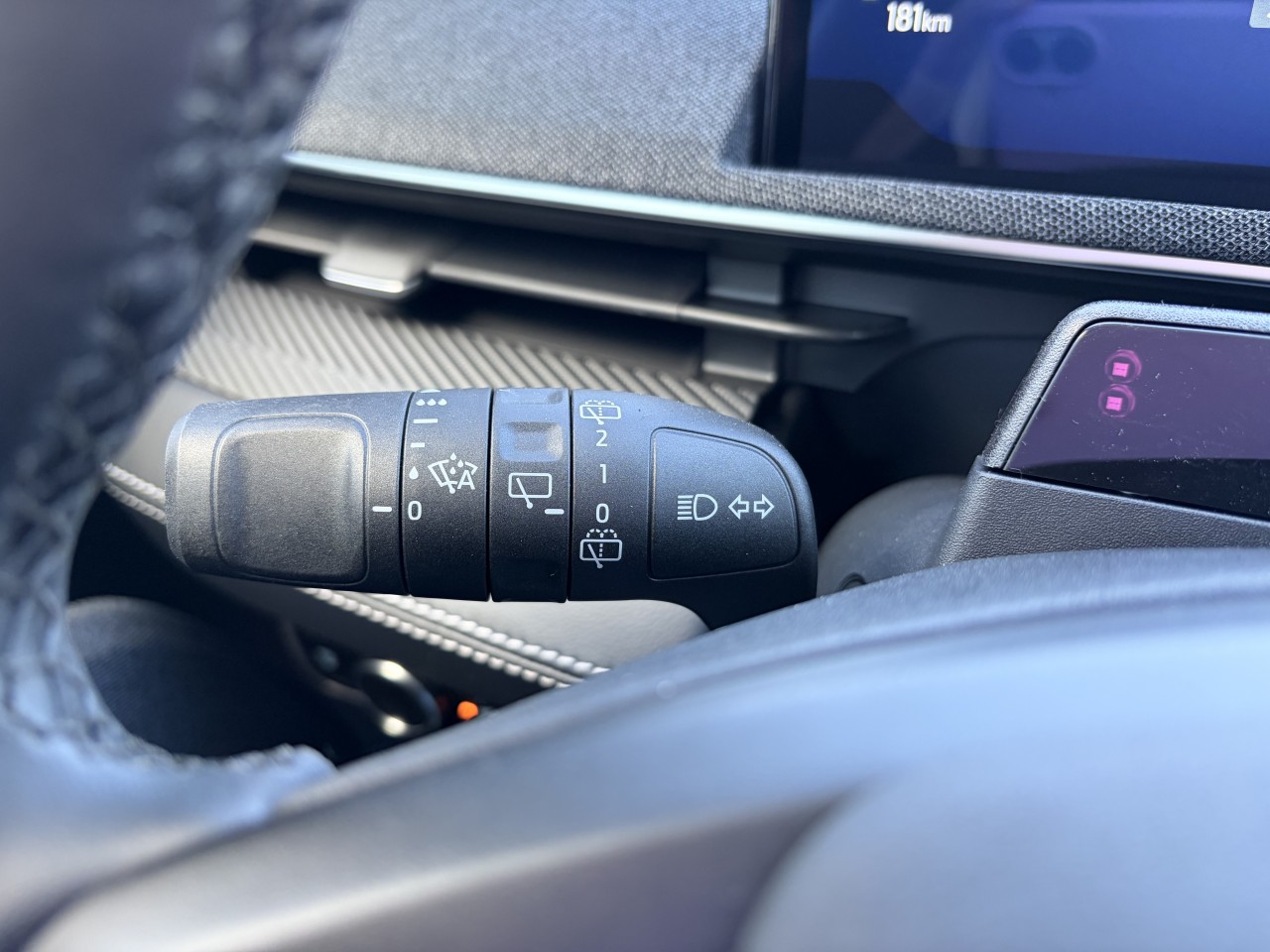 2025 Ford Mustang Mach-E PREMIUM AWD Main Image