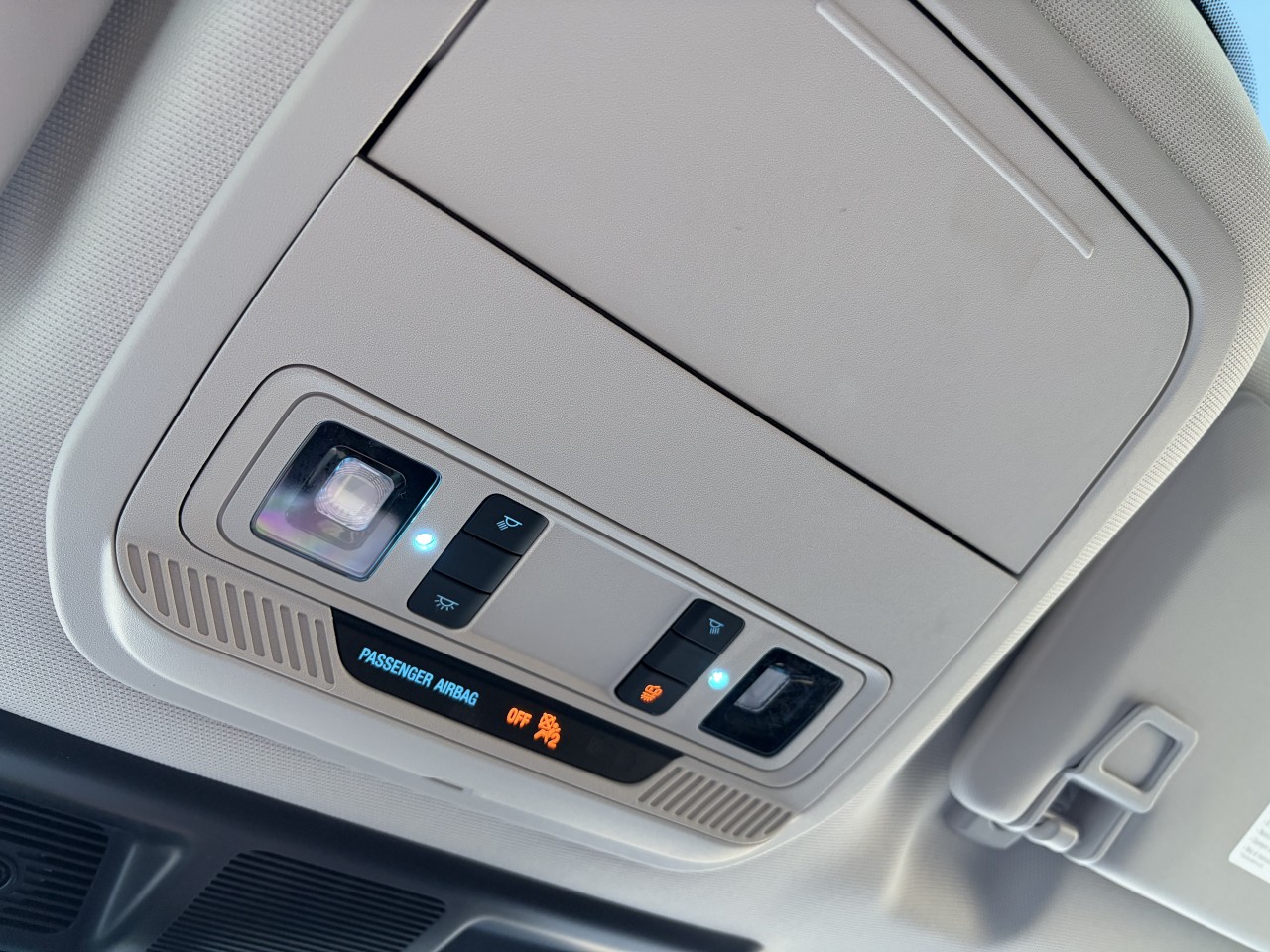 2025 Ford Mustang Mach-E PREMIUM AWD Main Image