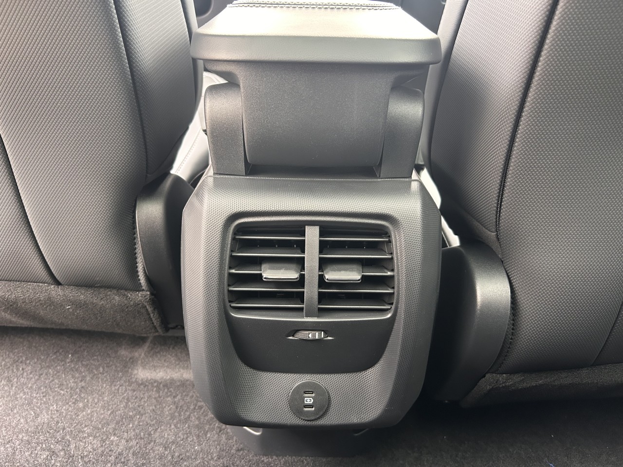 2025 Ford Mustang Mach-E PREMIUM AWD Main Image