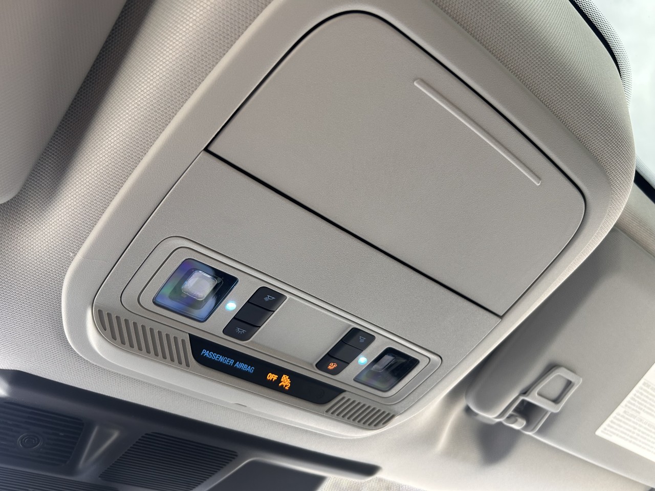 2025 Ford Mustang Mach-E PREMIUM AWD Main Image