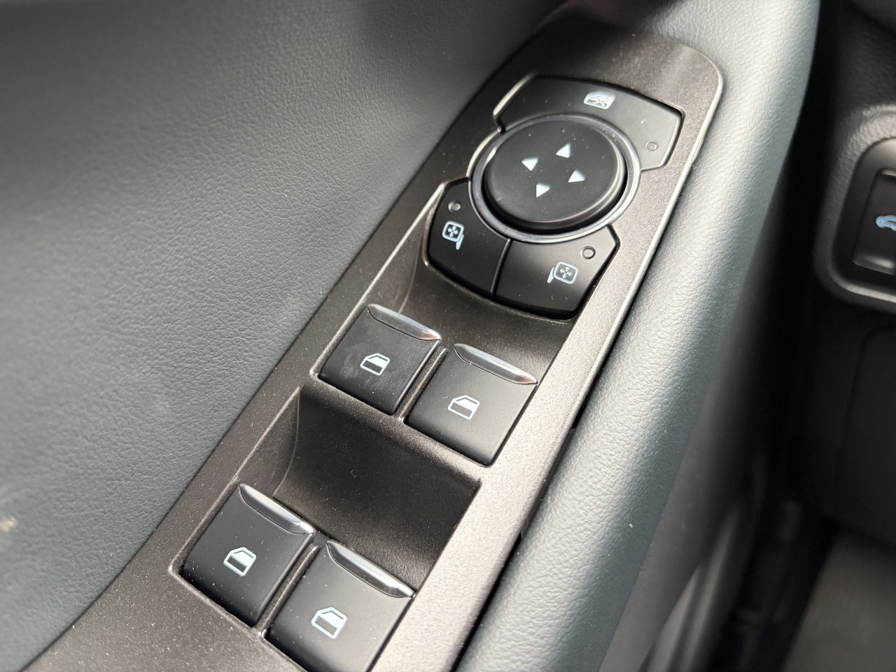 2026 Ford Explorer Tremor Main Image