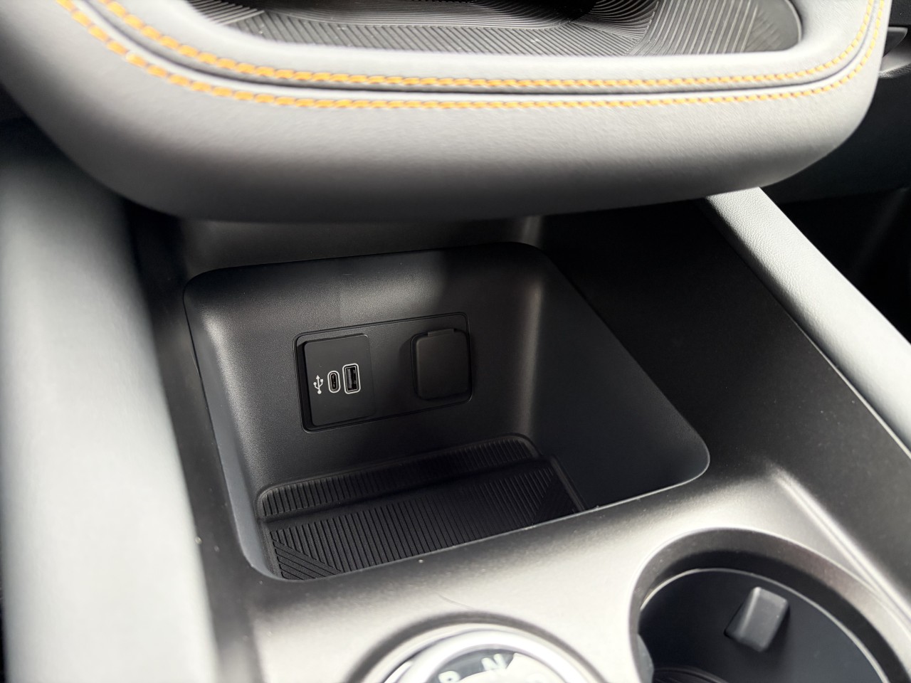 2026 Ford Explorer Tremor Main Image