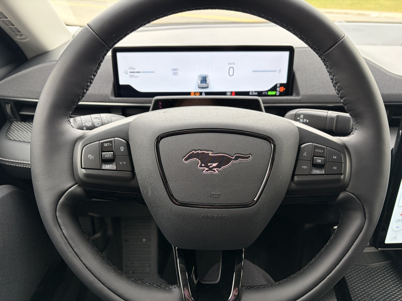 2025 Ford Mustang Mach-E SELECT AWD Main Image