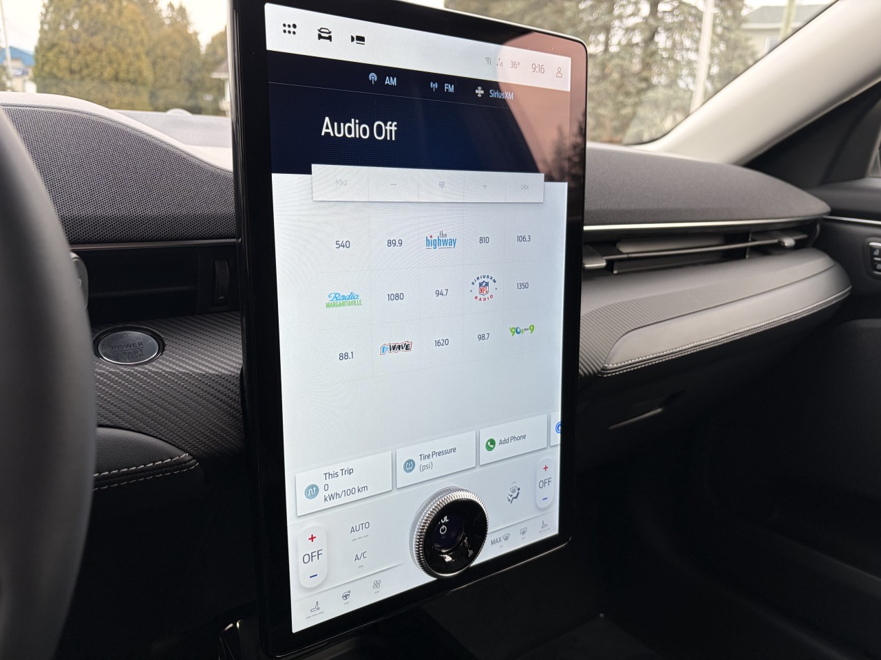 2025 Ford Mustang Mach-E SELECT AWD Main Image