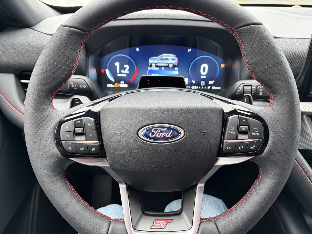 2026 Ford Explorer ST PERFORMANCE Main Image