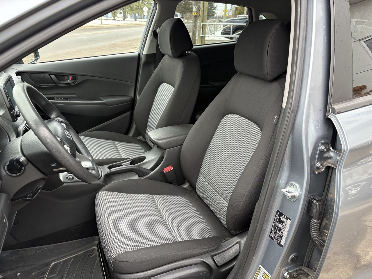 2020 Hyundai Kona Essential Main Image