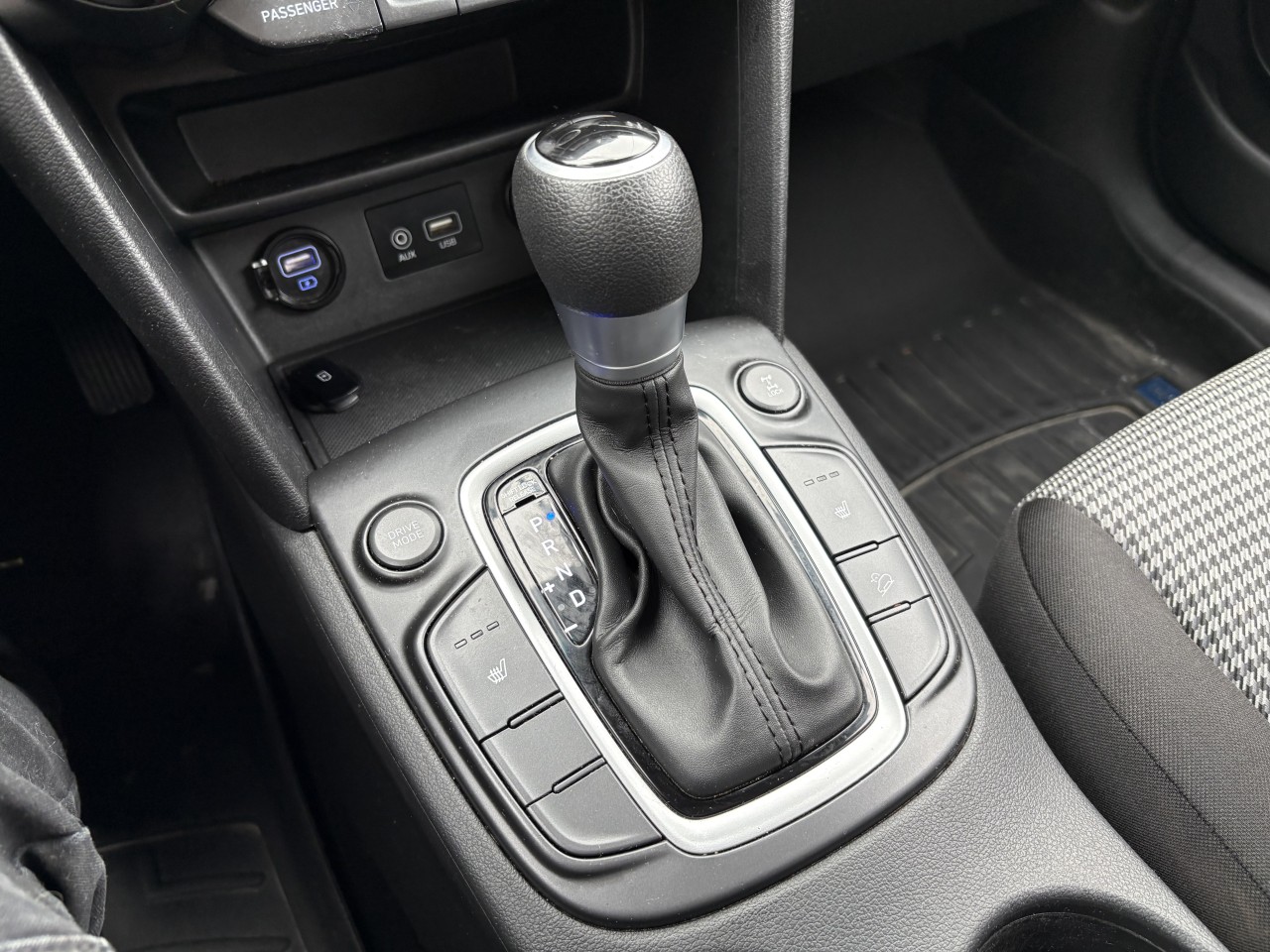 2020 Hyundai Kona Essential Main Image