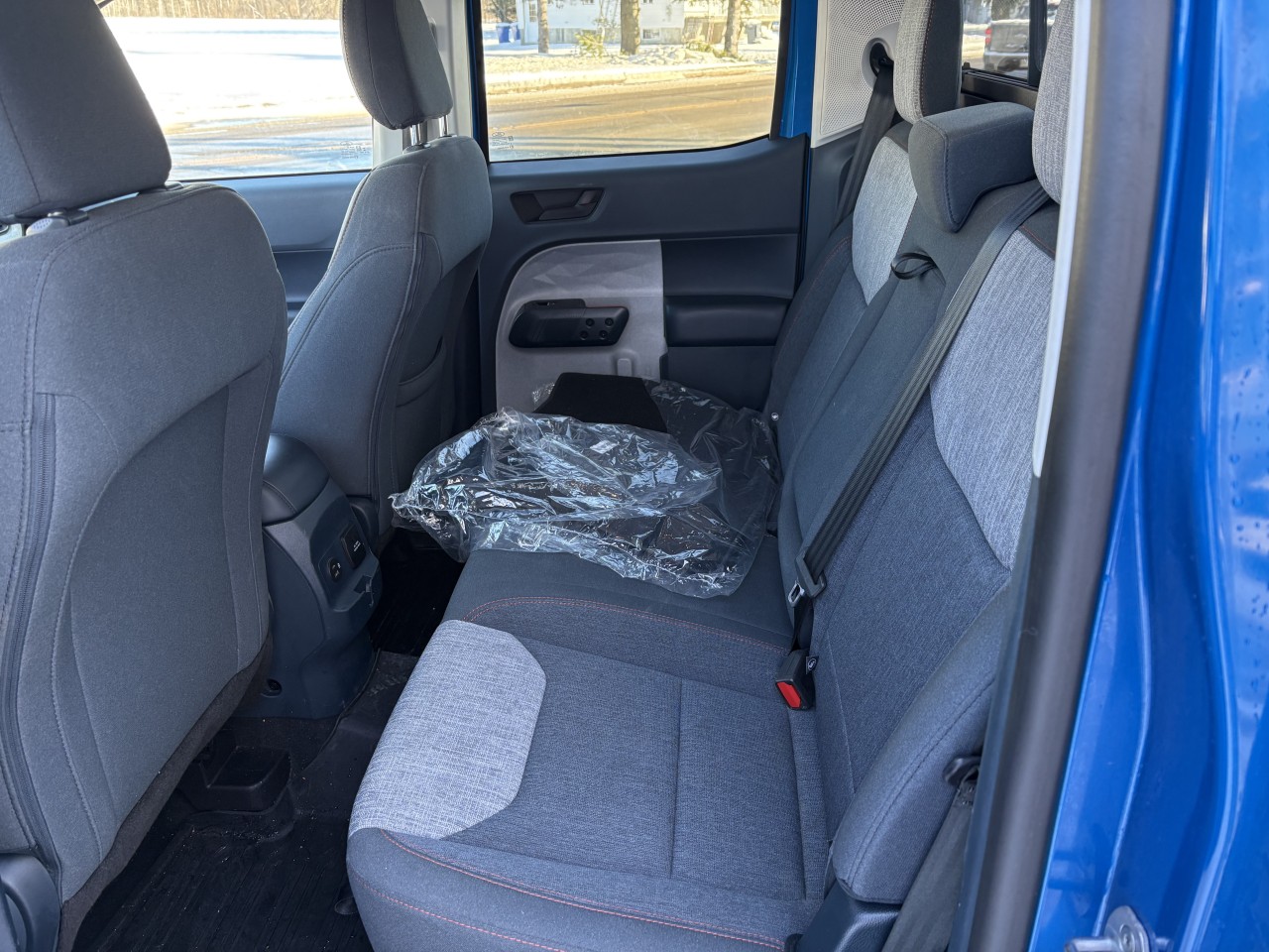 2022 Ford Maverick XLT Main Image