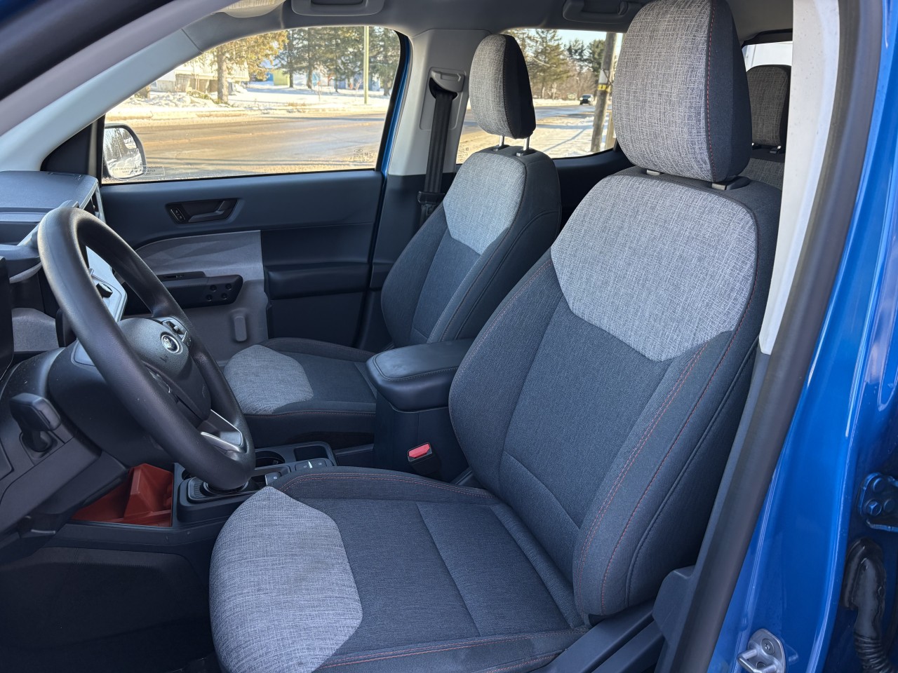 2022 Ford Maverick XLT Main Image