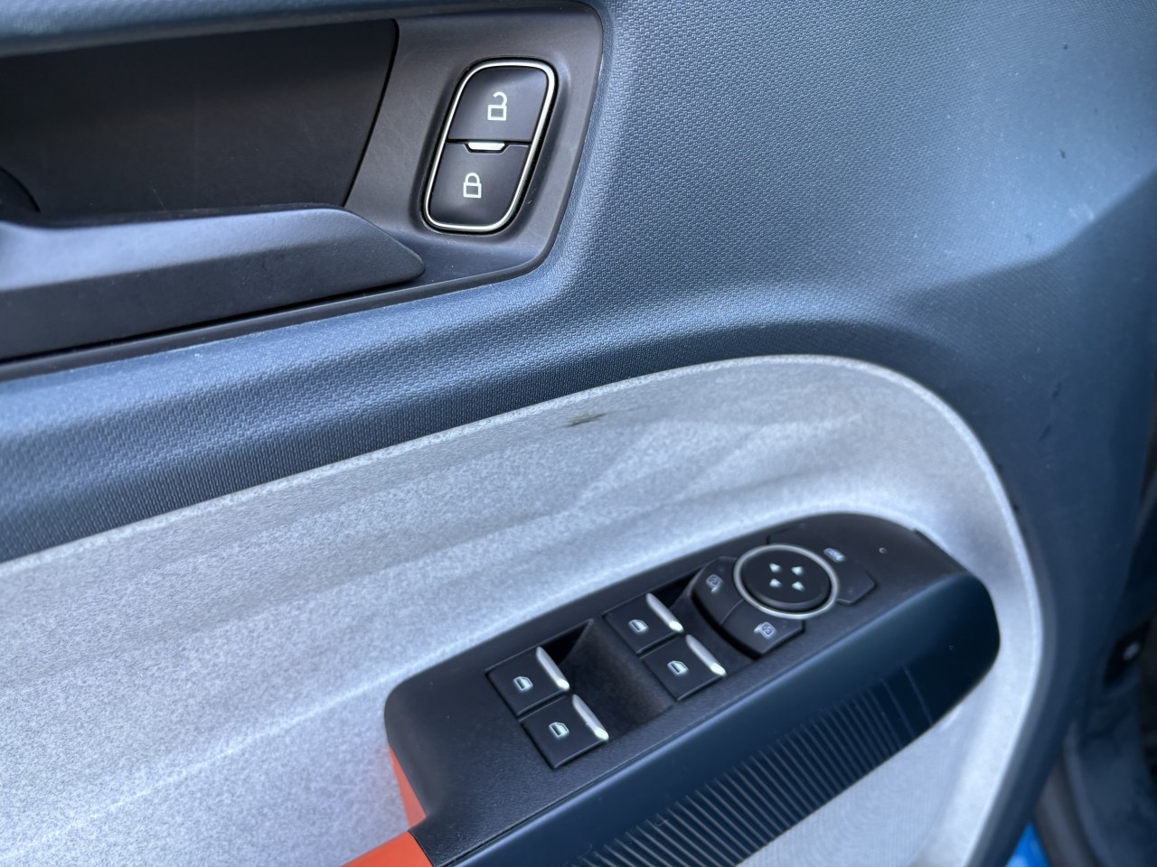 2022 Ford Maverick XLT Main Image