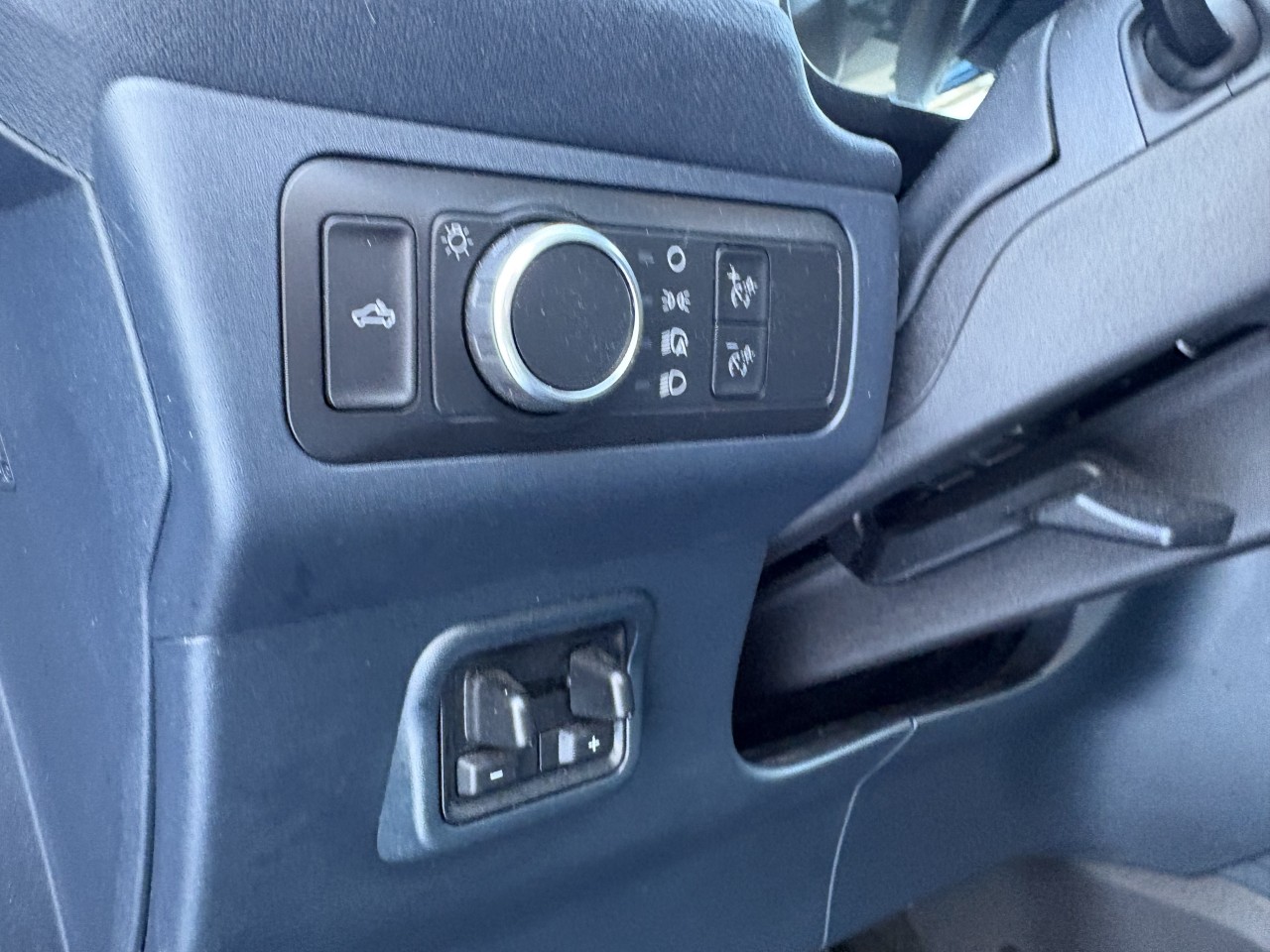 2022 Ford Maverick XLT Main Image