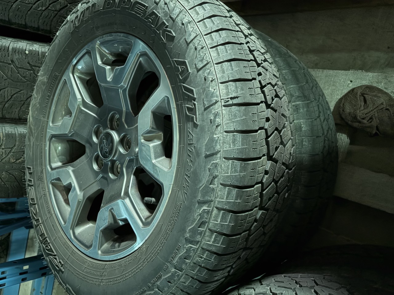 2022 Ford Maverick XLT Main Image