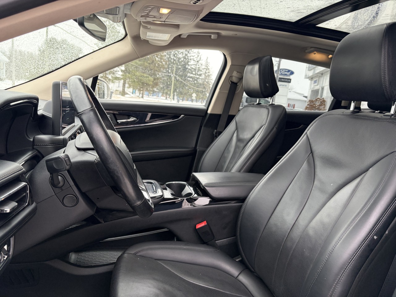 2022 Lincoln Nautilus Reserve AWD Main Image