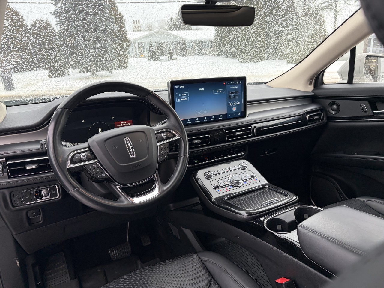 2022 Lincoln Nautilus Reserve AWD Main Image