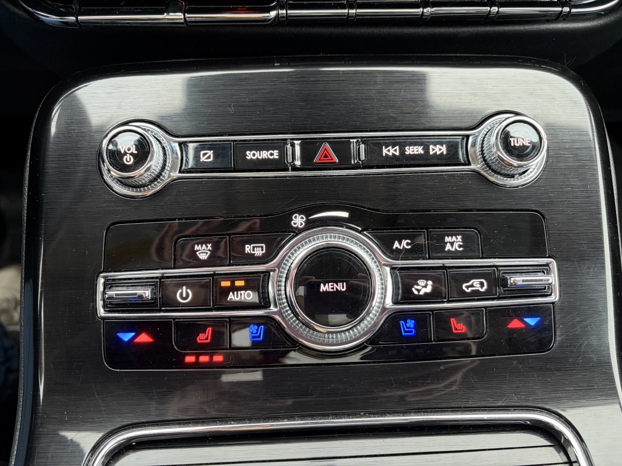 2022 Lincoln Nautilus Reserve AWD Main Image