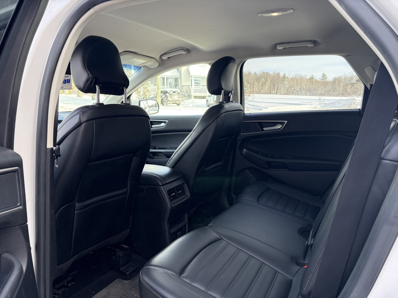 2019 Ford Edge SEL Main Image