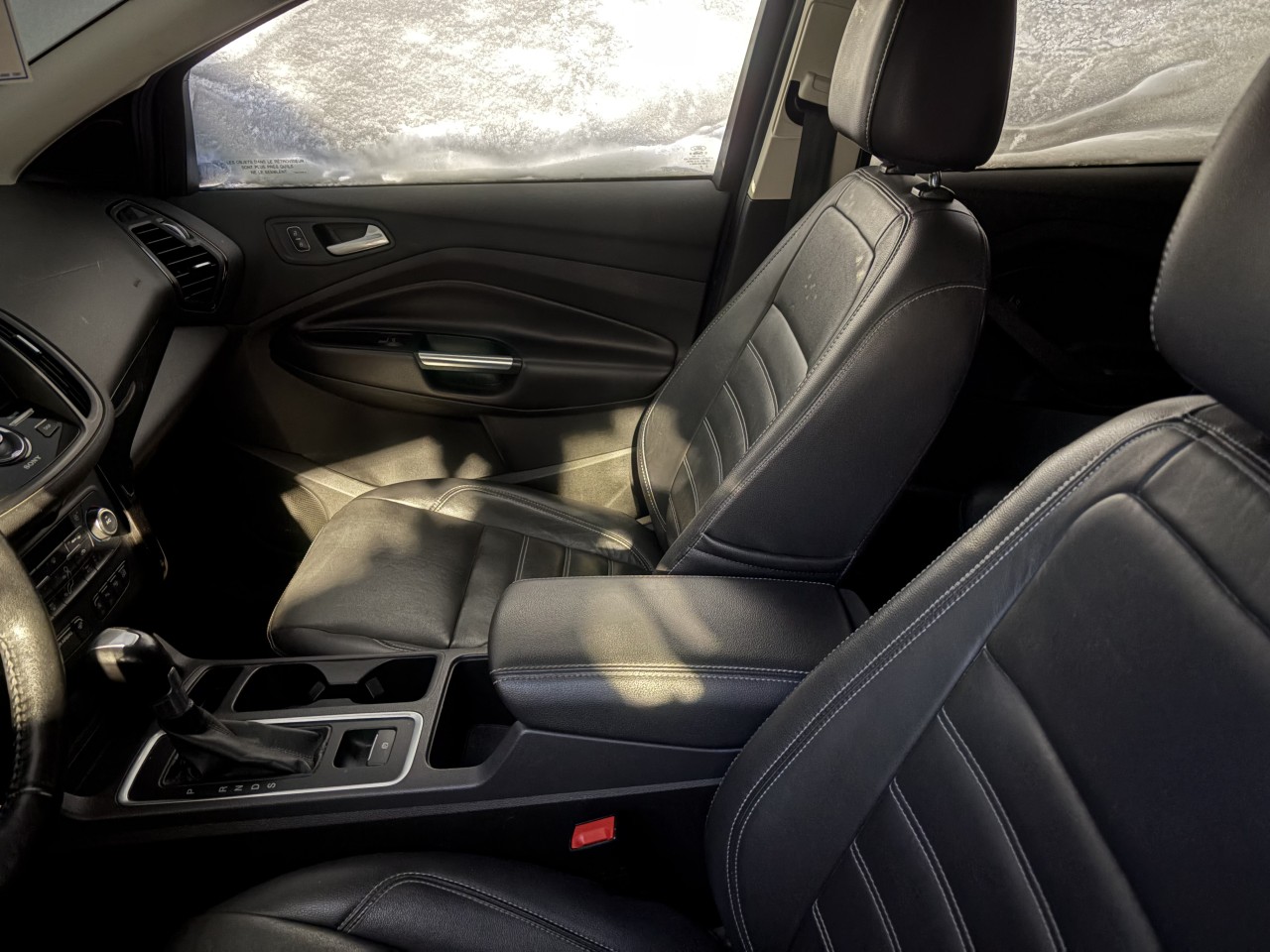 2017 Ford Escape Titanium Main Image