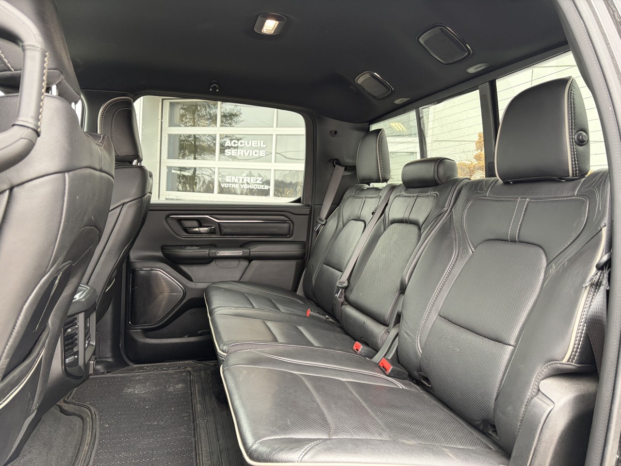 2022 Ram 1500 Limited 4X4 CUIR BLACK EDITION Main Image