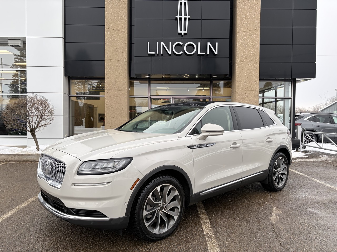Lincoln 2022 Nautilus Reserve AWD