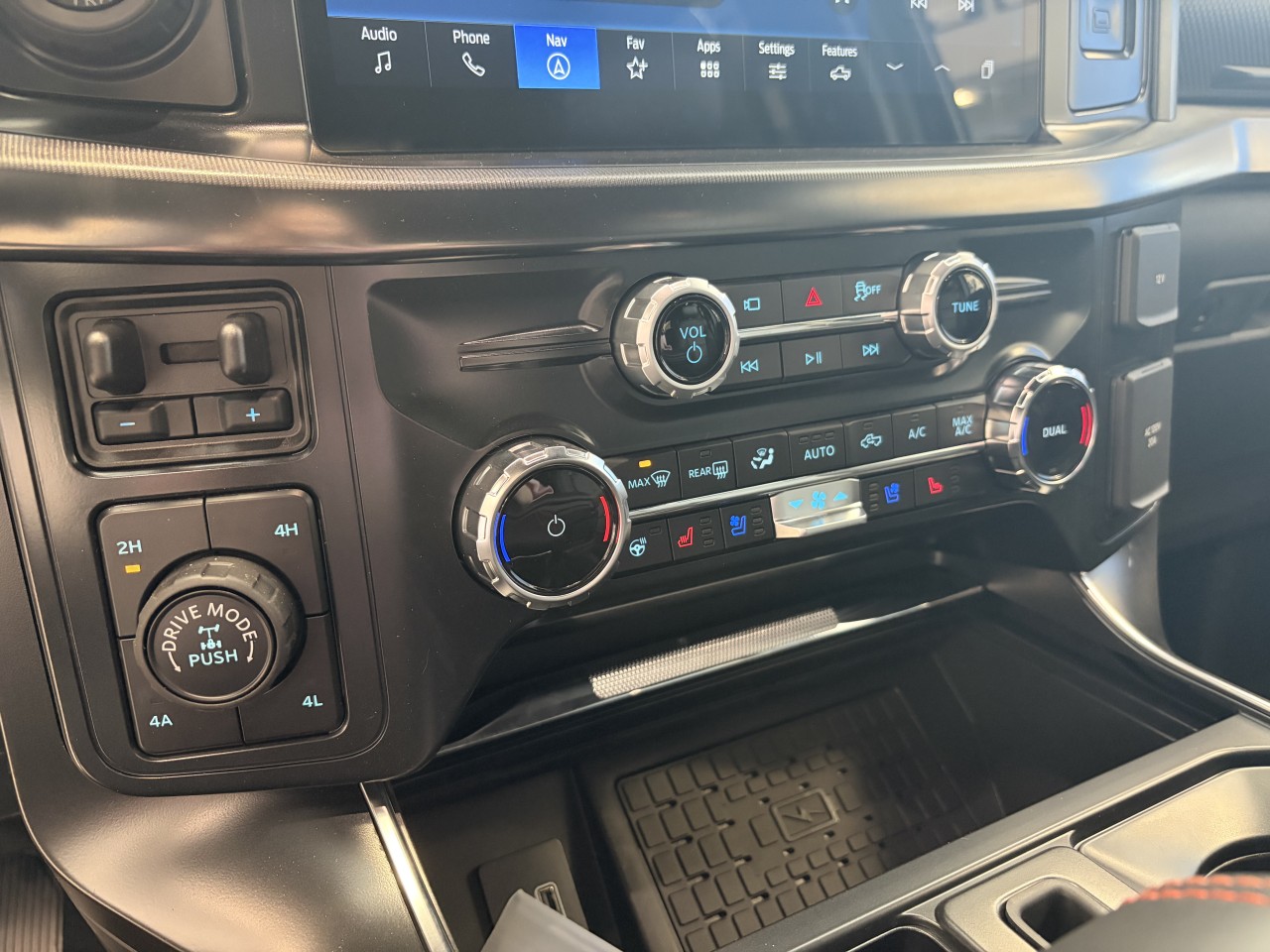 2025 Ford F-150 RAPTOR 4X4 SUPERCREW 801A Main Image