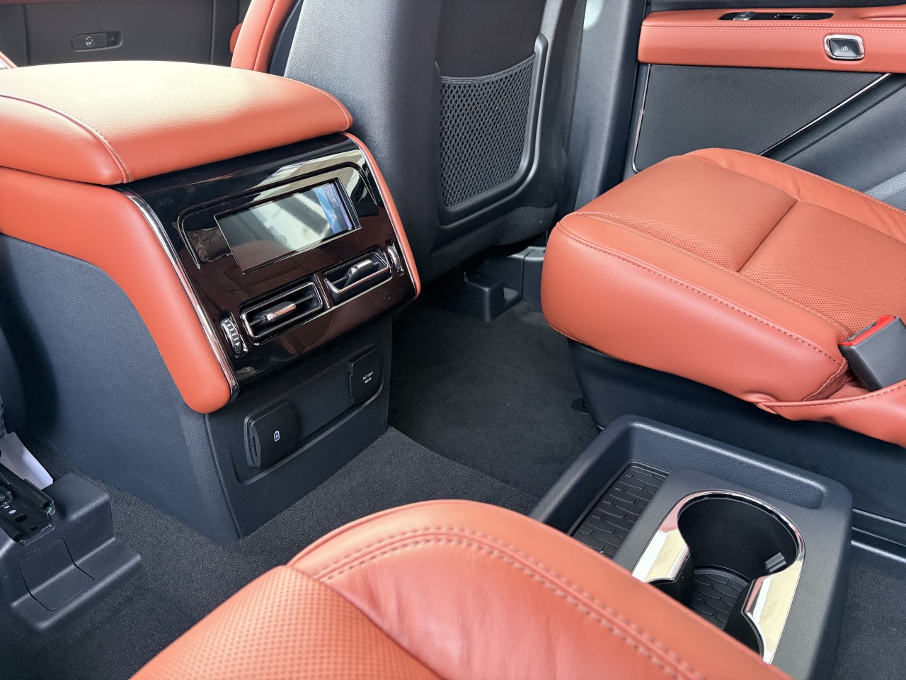 2026 Lincoln Aviator Reserve Main Image