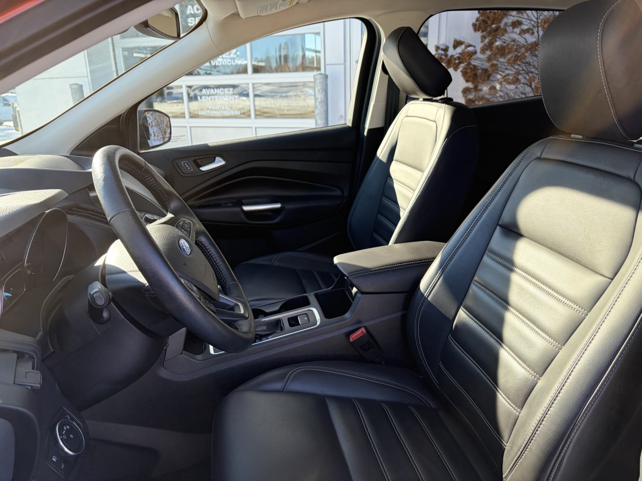 2019 Ford Escape SEL CAMÉRA DE RECUL SIÈGES AVANT CHAUFFANT APPLE CARPLAY/ANDROID AUTO Main Image