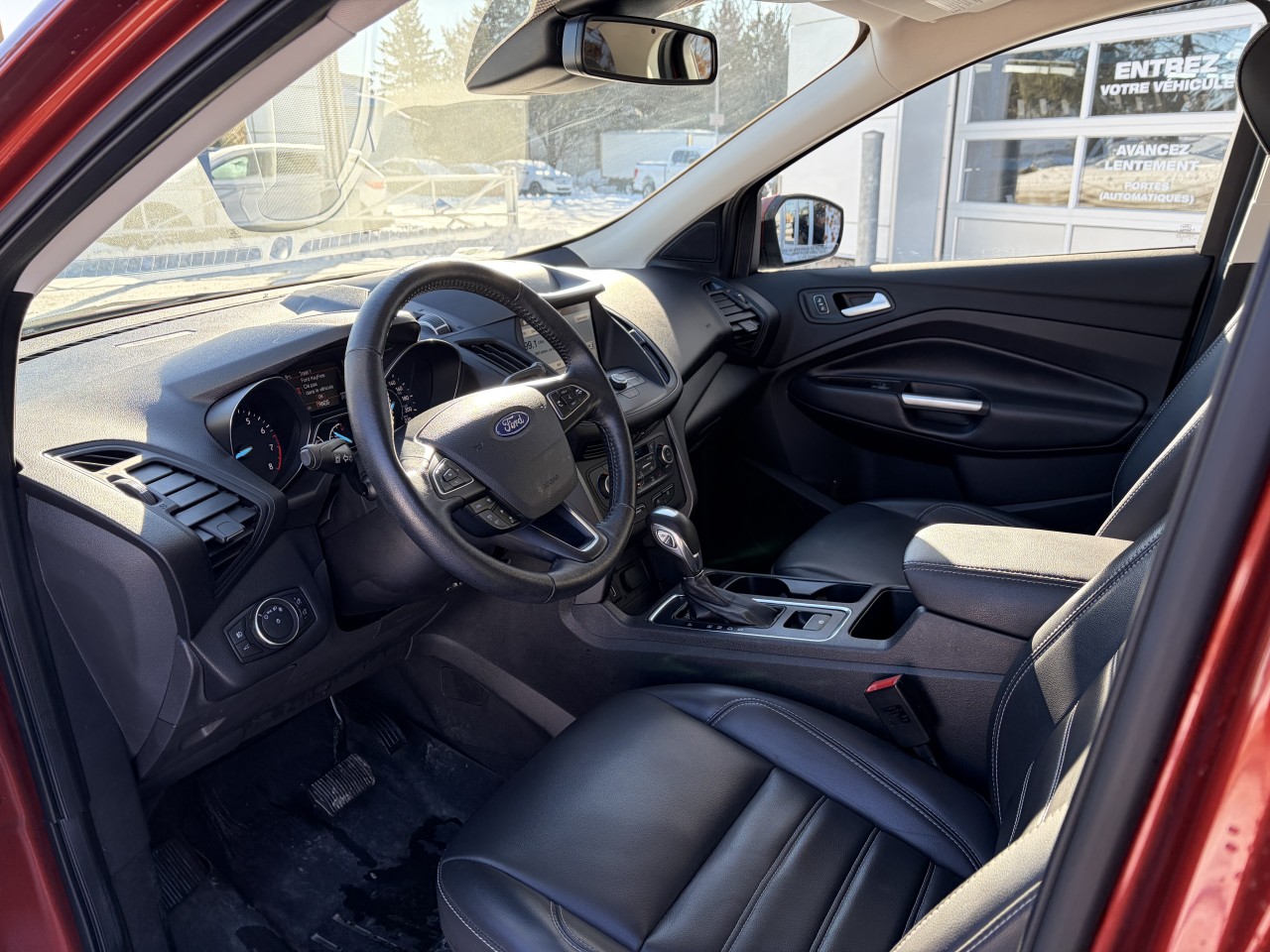 2019 Ford Escape SEL CAMÉRA DE RECUL SIÈGES AVANT CHAUFFANT APPLE CARPLAY/ANDROID AUTO Main Image