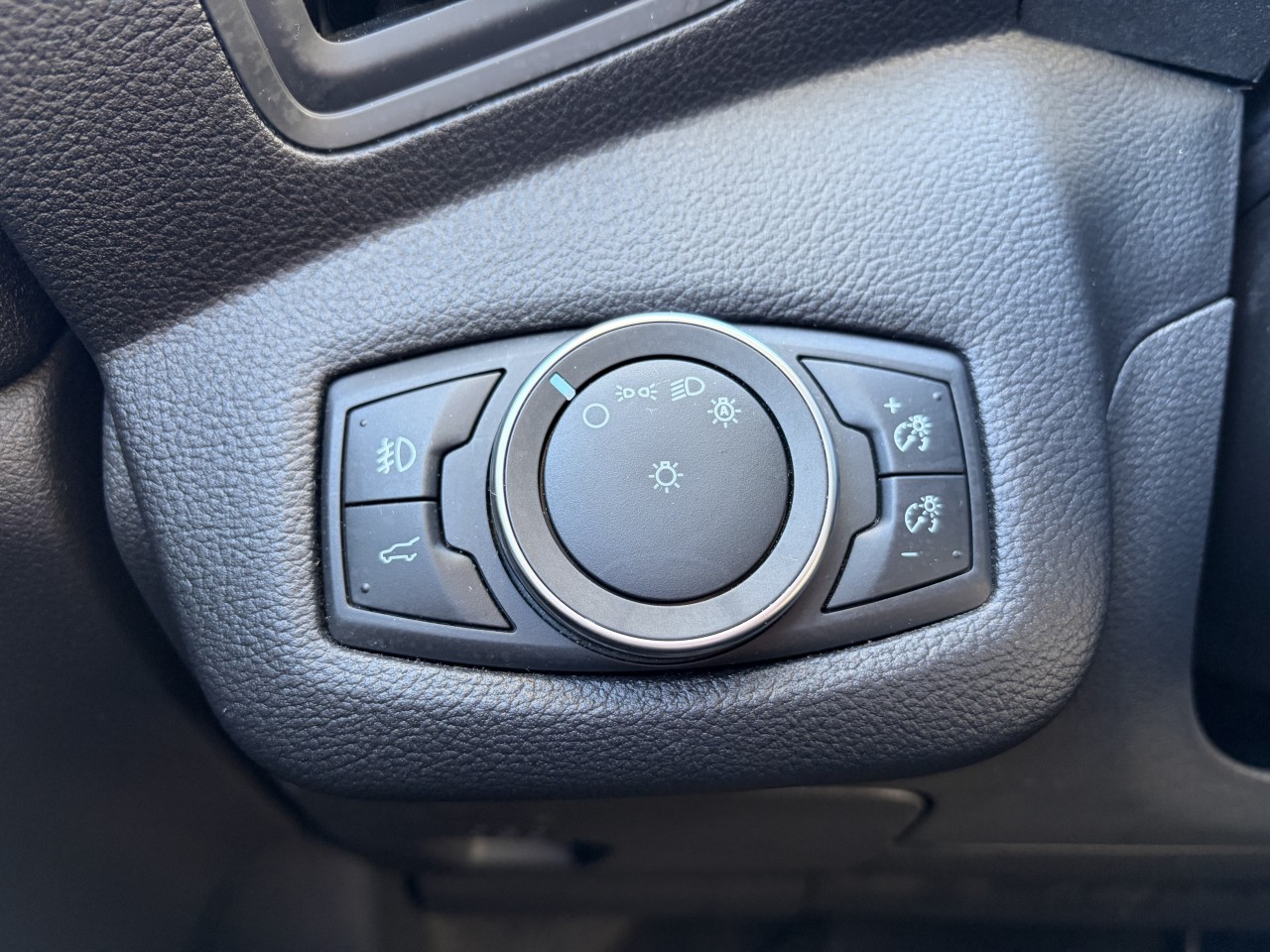 2019 Ford Escape SEL CAMÉRA DE RECUL SIÈGES AVANT CHAUFFANT APPLE CARPLAY/ANDROID AUTO Main Image