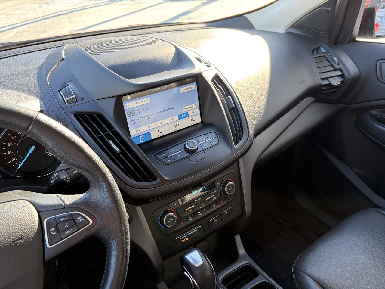 2019 Ford Escape SEL CAMÉRA DE RECUL SIÈGES AVANT CHAUFFANT APPLE CARPLAY/ANDROID AUTO Main Image