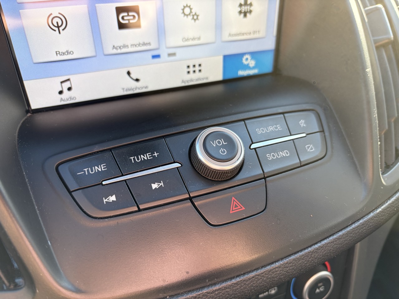 2019 Ford Escape SEL CAMÉRA DE RECUL SIÈGES AVANT CHAUFFANT APPLE CARPLAY/ANDROID AUTO Main Image