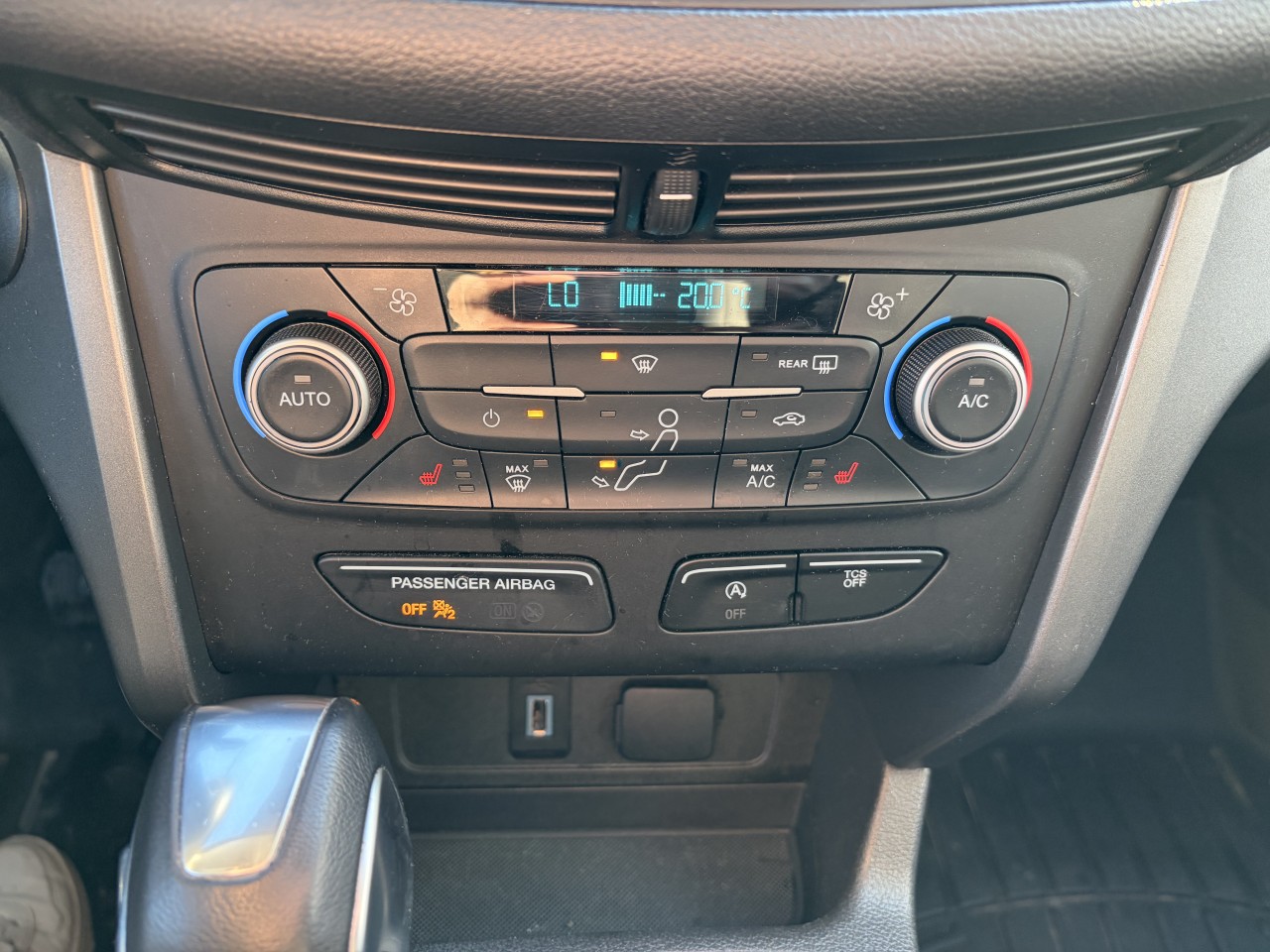 2019 Ford Escape SEL CAMÉRA DE RECUL SIÈGES AVANT CHAUFFANT APPLE CARPLAY/ANDROID AUTO Main Image