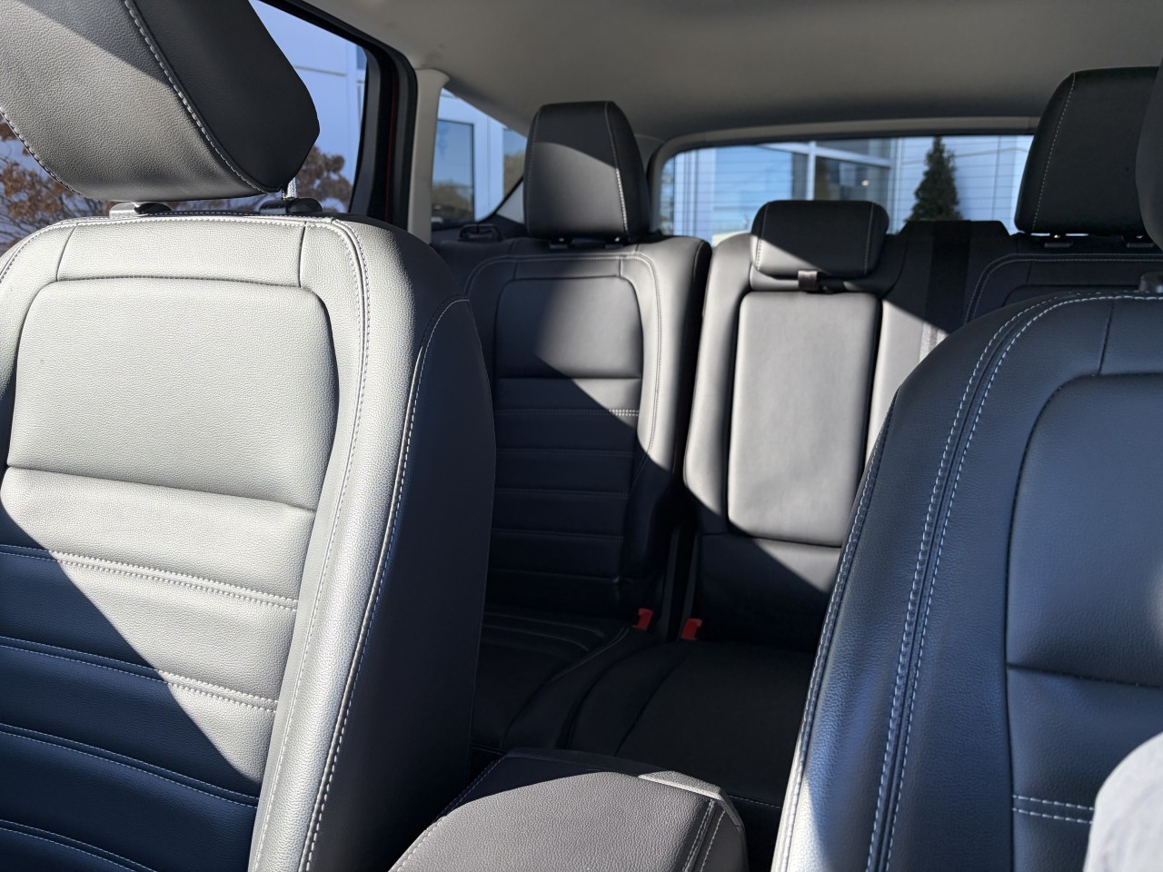 2019 Ford Escape SEL CAMÉRA DE RECUL SIÈGES AVANT CHAUFFANT APPLE CARPLAY/ANDROID AUTO Main Image