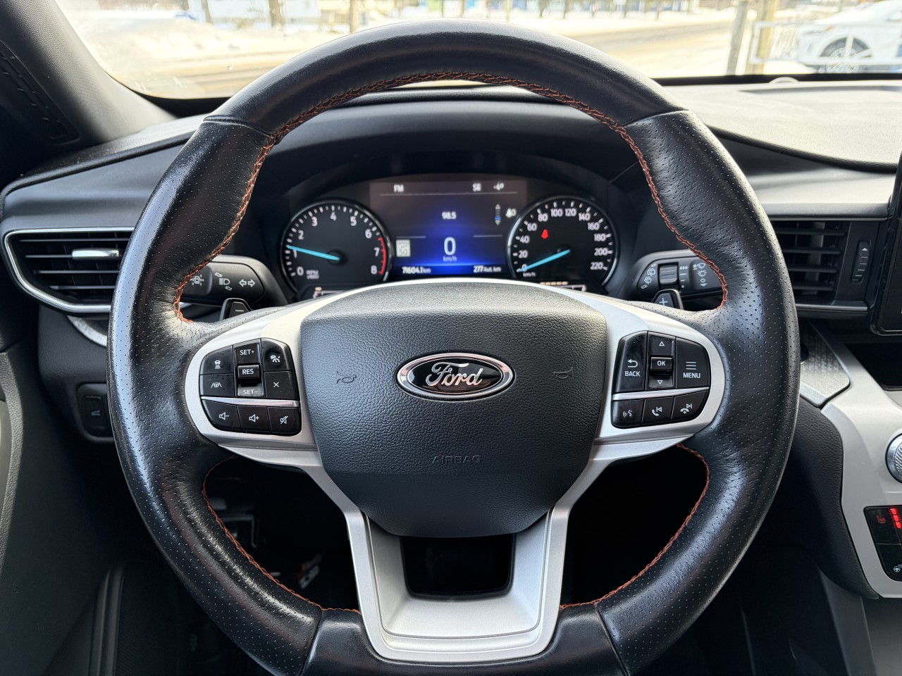 2022 Ford Explorer TIMBERLINE SYNC3 TOIT OUVRANT CAM 360 Main Image