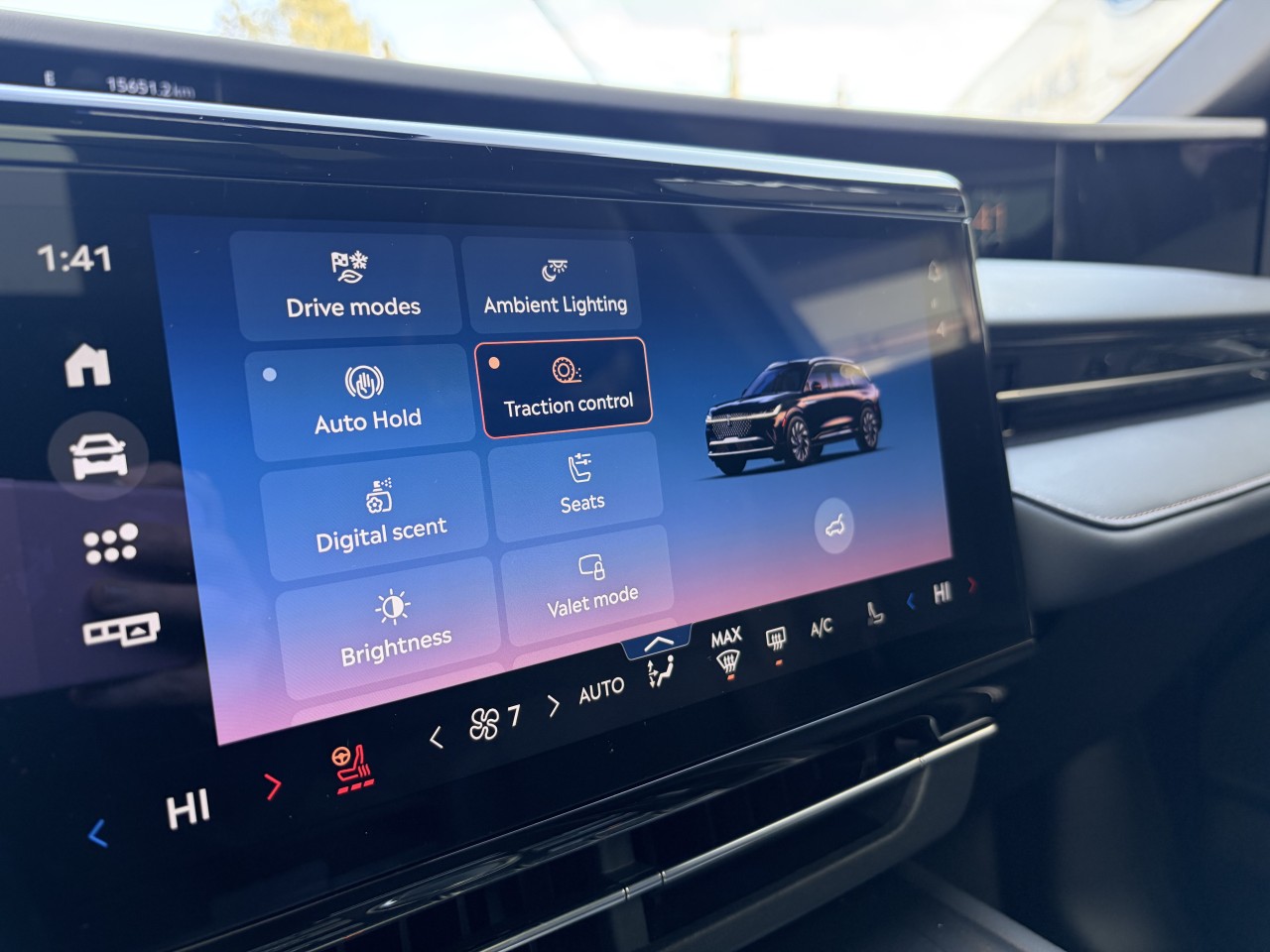 2025 Lincoln Nautilus RESERVE 203A MASSAGE PARFUM TOIT PANORAMIQUE Main Image