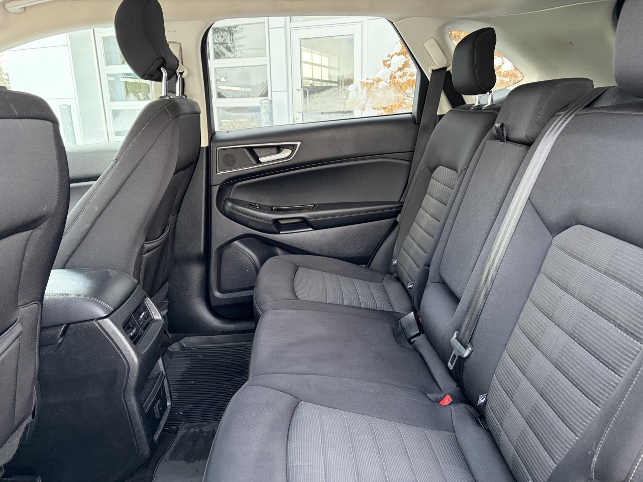 2019 Ford Edge SEL Main Image
