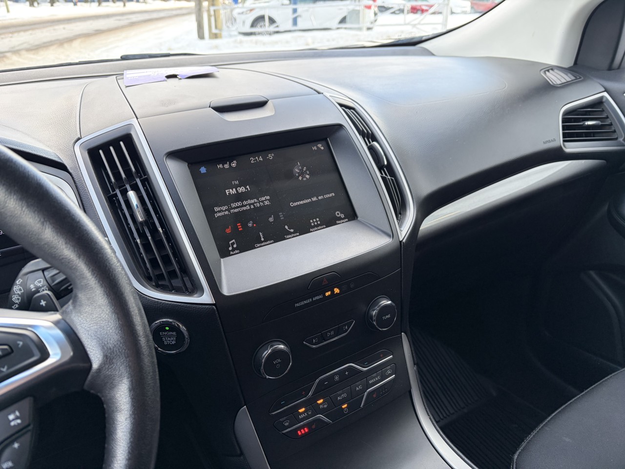 2019 Ford Edge SEL Main Image