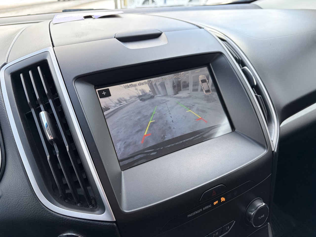 2019 Ford Edge SEL Main Image