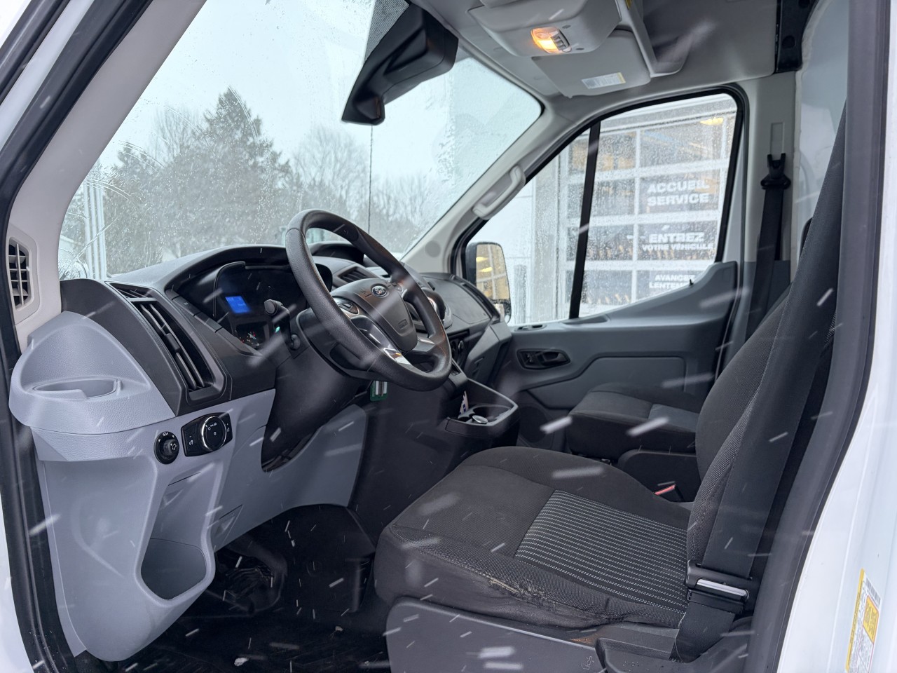 2019 Ford Transit-250 T-250 148" Med Rf 9000 GVWR Sliding RH Dr Main Image