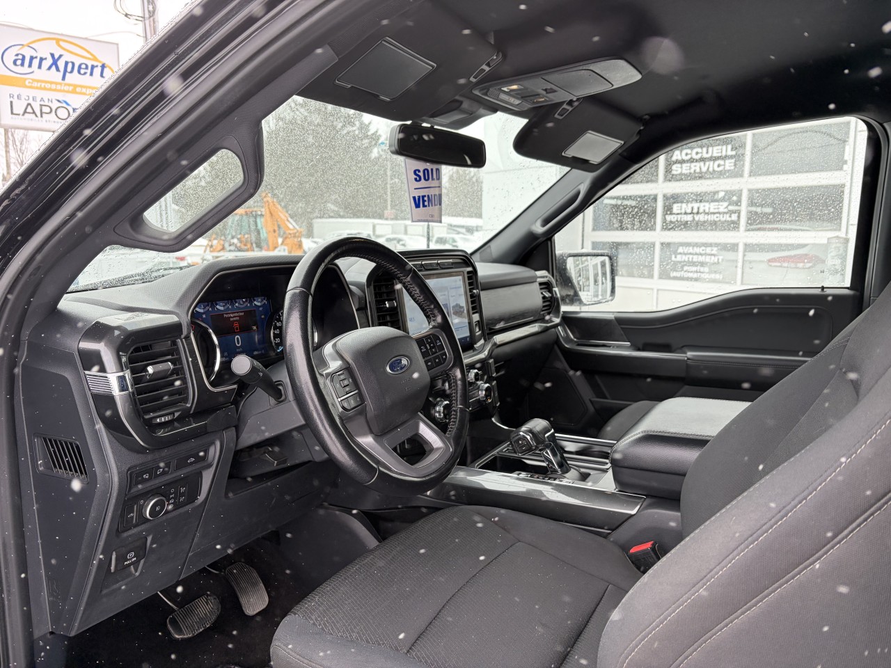 2021 Ford F-150 XLT FX4 302A SIEGES CHAUFFANTS DEMARREUR A DISTANCE ÉCRAN 12 POUCES Main Image